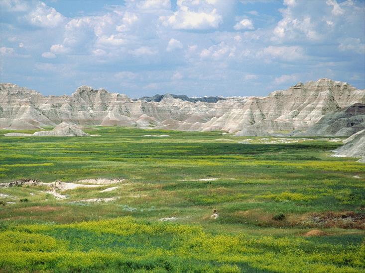National Parks Wallpapers - Badlands National Park, South Dakota.jpg